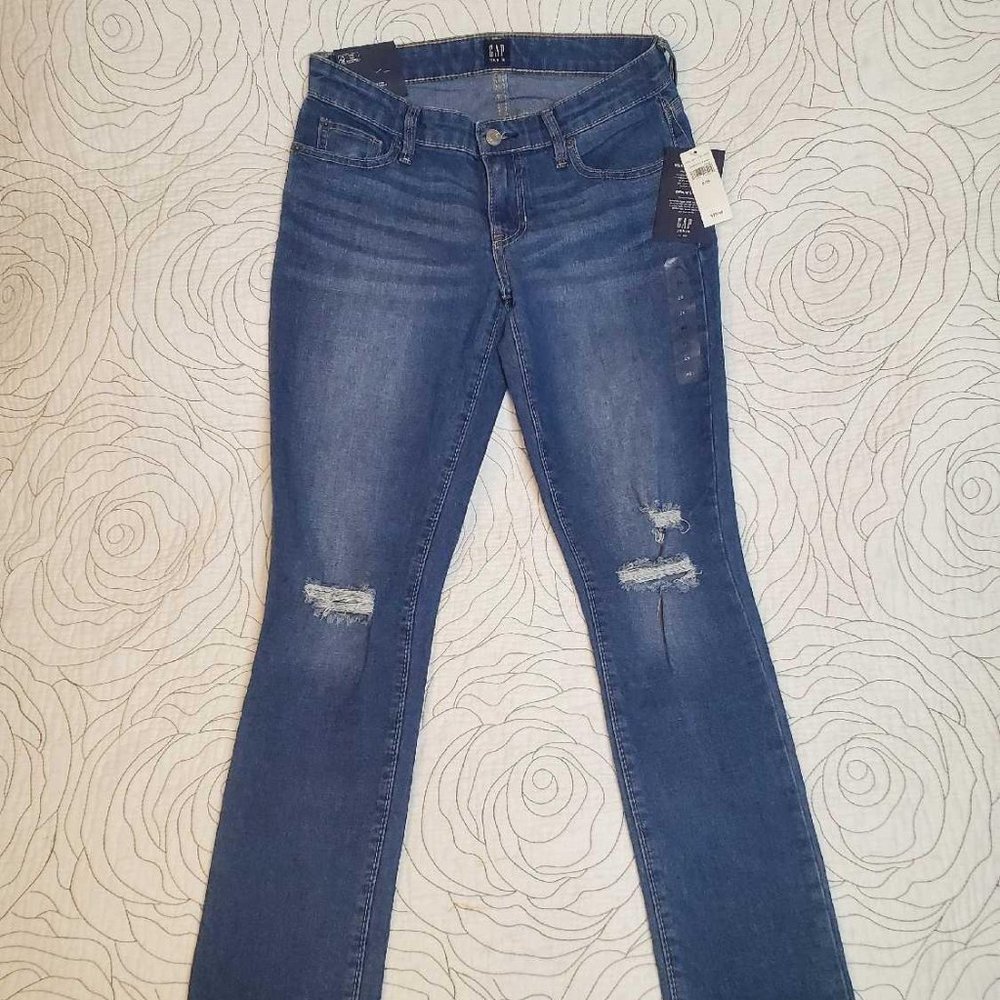 BNWT Gap Jeans Girlfriend Style
